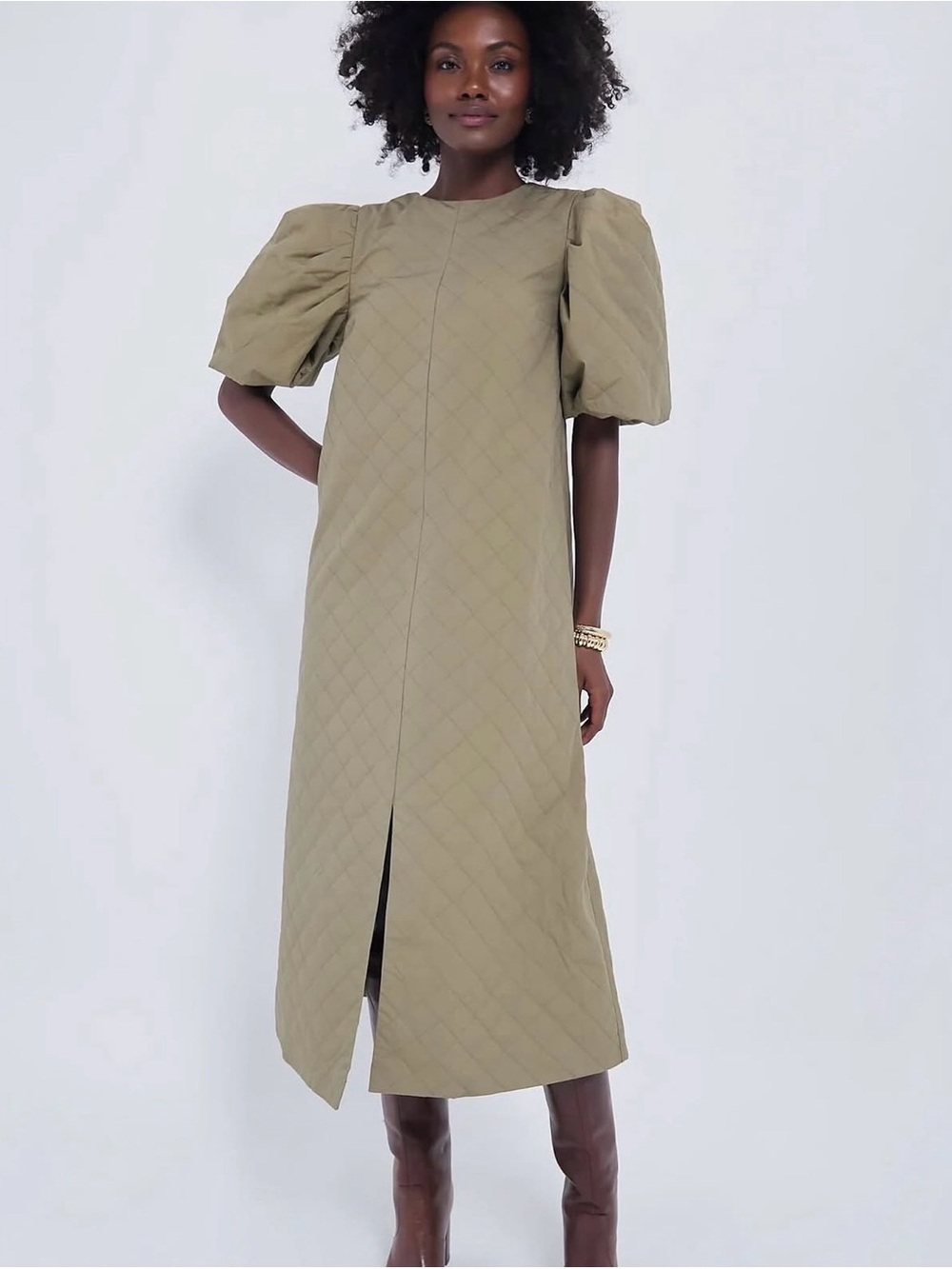 HYACINTH HOUSE Quilted Olive Green Puff Sleeve Midi Dress
